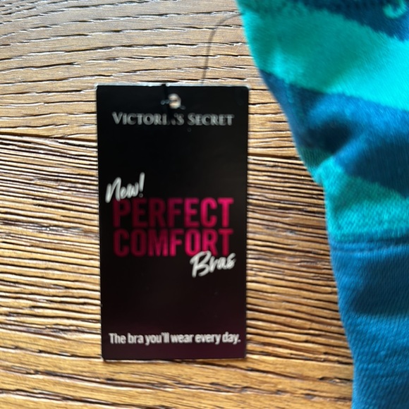 NWT Victoria’s Secret Perfect Comfort Bra - Picture 4 of 5